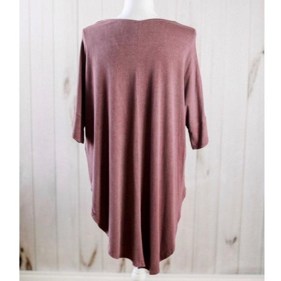 ✨LAST ONE!✨ The Lilly Blouse - Picture 4 of 9